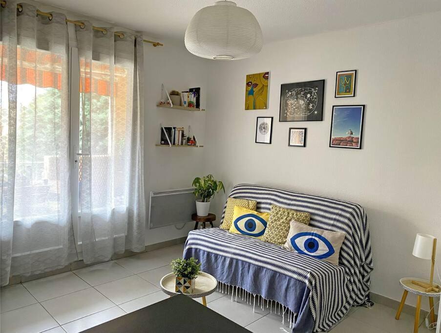 Joli Studio A 6 Min A Pied De La Plage Daire Sanary-sur-Mer Dış mekan fotoğraf