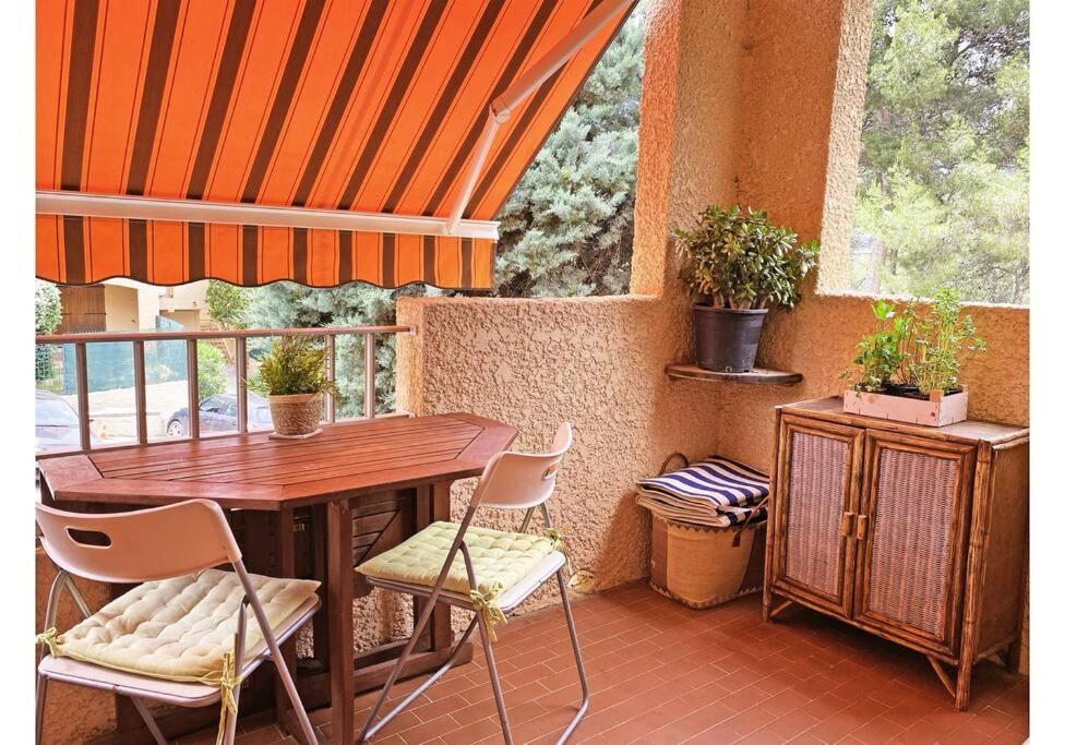Joli Studio A 6 Min A Pied De La Plage Daire Sanary-sur-Mer Dış mekan fotoğraf
